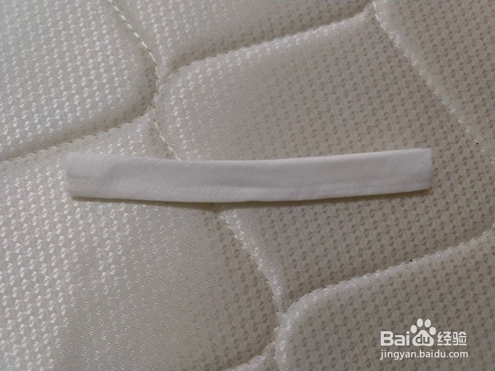 巧妙解决脚趾间破皮疼痛问题