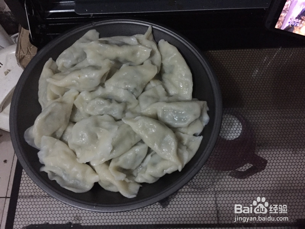 如何制作韭菜猪肉水饺(手切肉馅)