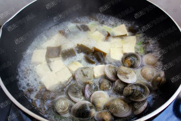 蛤蜊豆腐炖海带