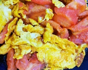 养生食补西红柿炒鸡蛋的做法