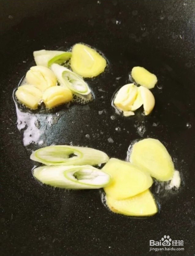 家常菜红烧带鱼