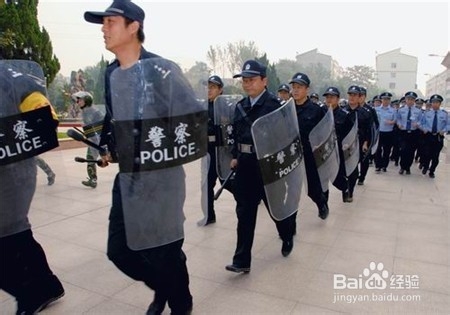 防·暴队的日常工作是什么，待遇如何？