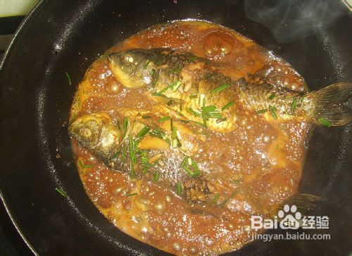 家常红烧鲫鱼的做法