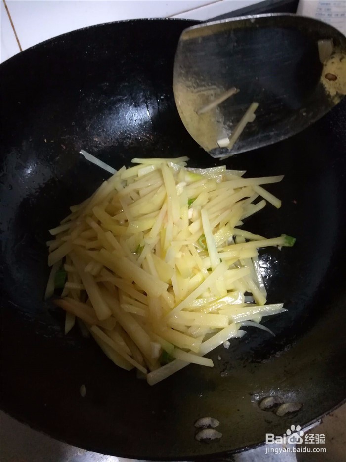 清炒土豆丝,爽脆 / 酥软可选之家常做法