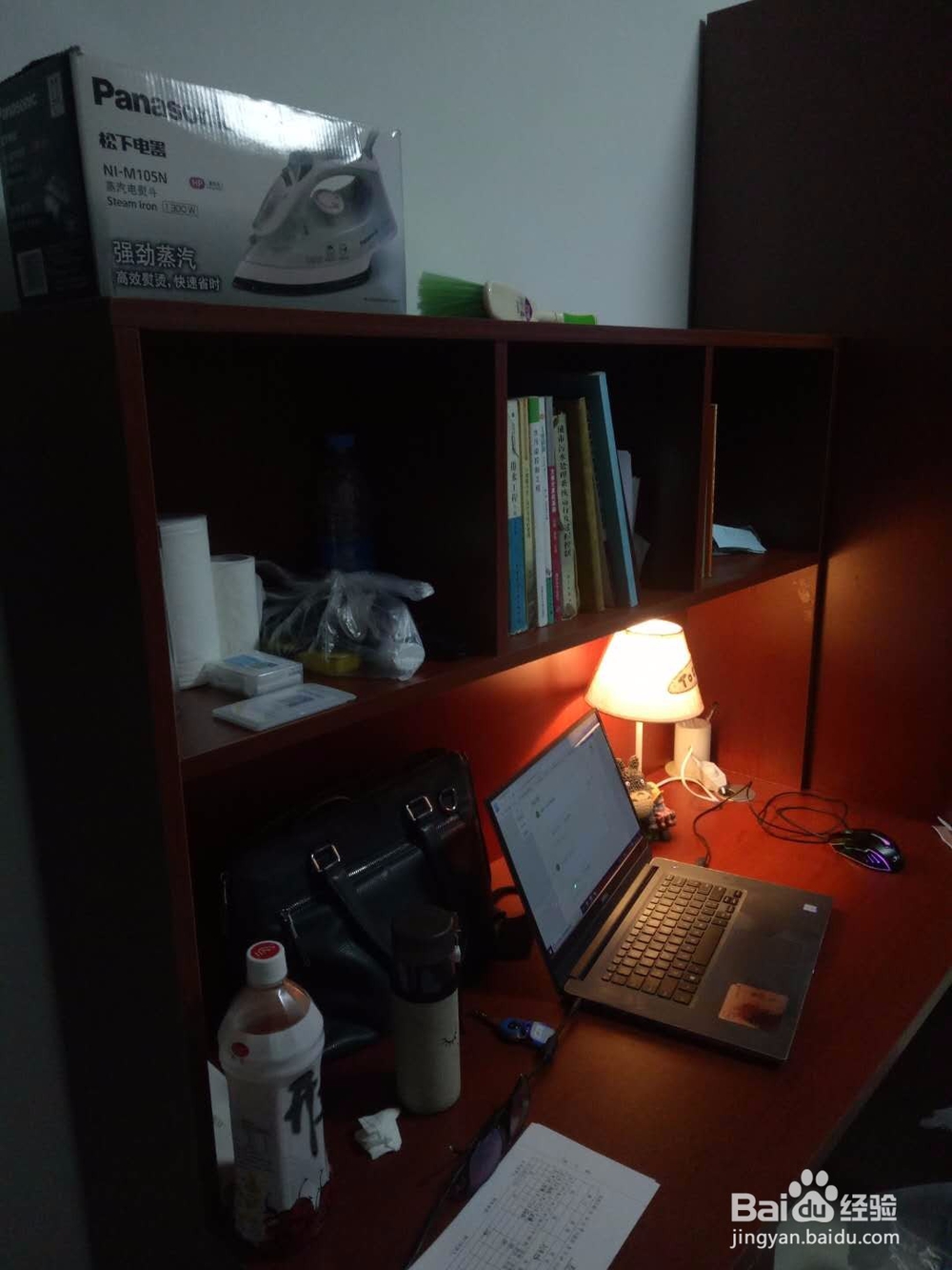 防止书架落灰的完美方法！