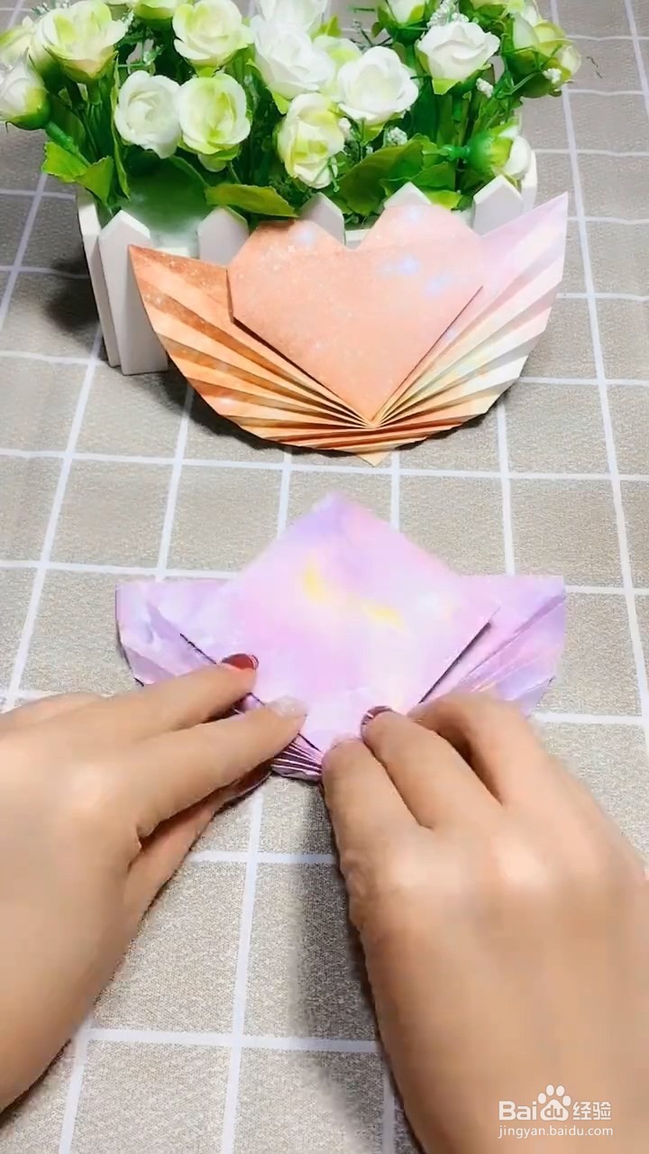 如何用折纸制作天使的翅膀
