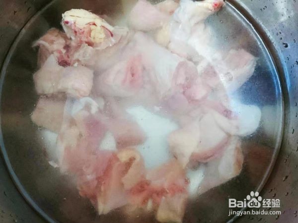 一碗暖心的香菇炖鸡面