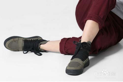 巧用配饰又拉风又时尚