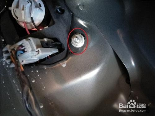 车身有自喷漆怎么去除