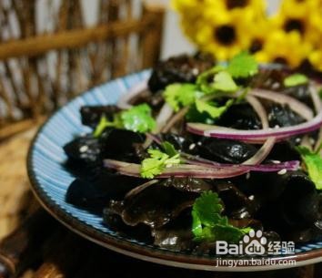 凉拌木耳的做法