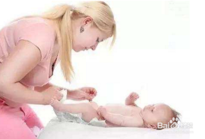 引起宝宝红屁股的原因有哪些?怎样防止?