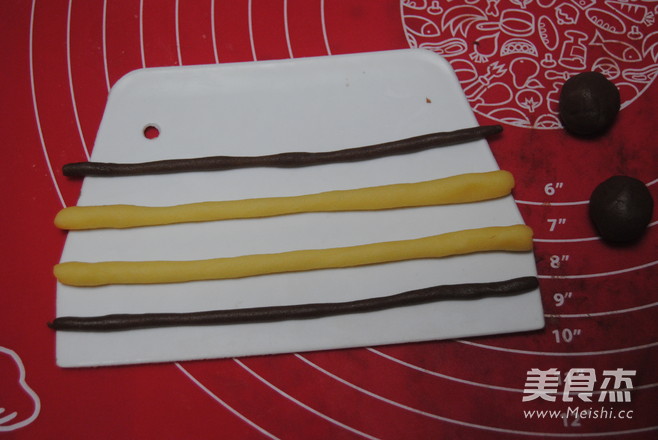 小萌猴饼干的做法