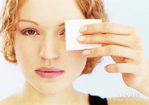 教你几招去除抬头纹的小技巧