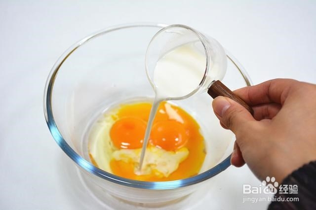 柔软细腻蝙蝠纸杯蛋糕