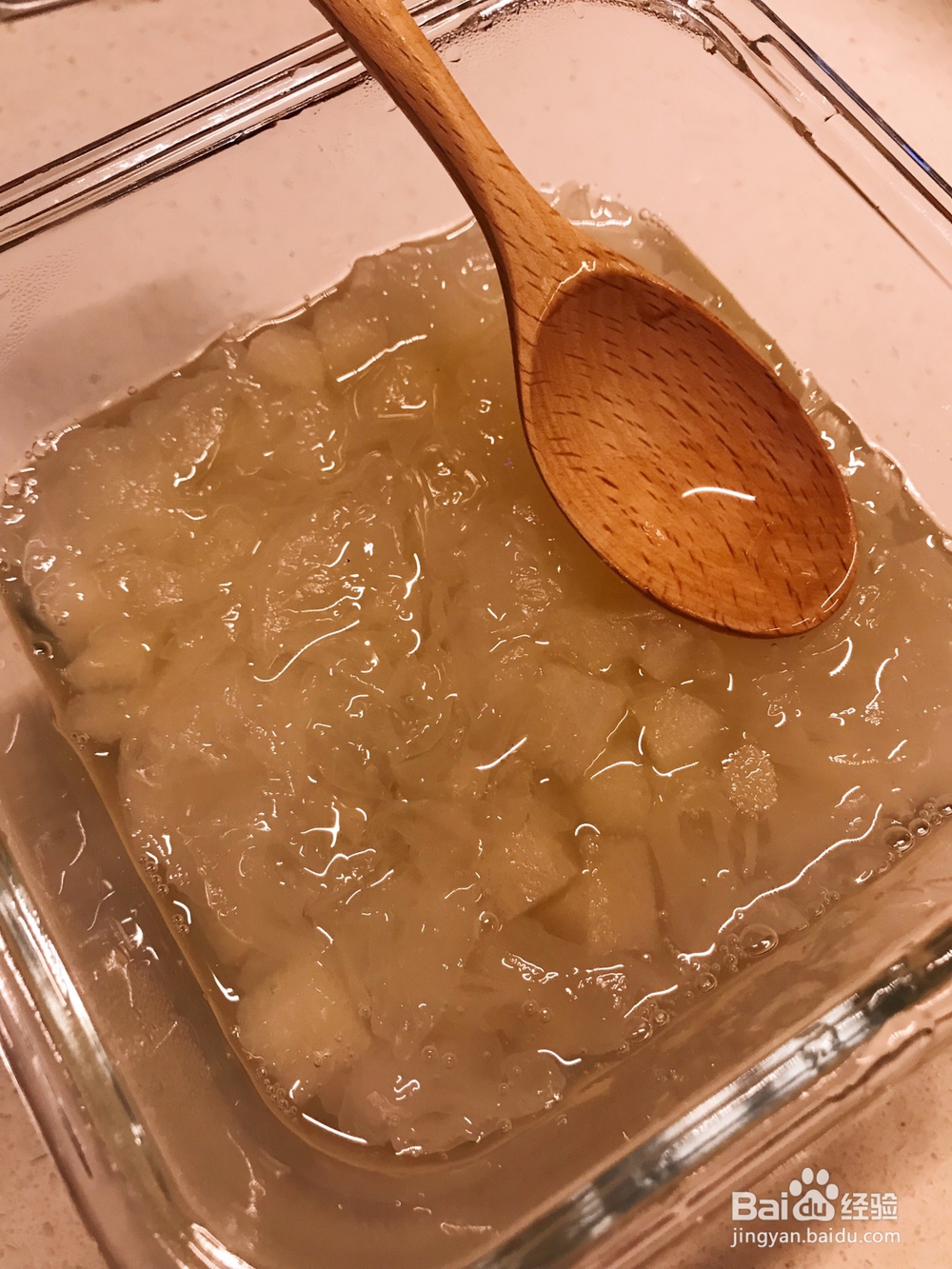 好吃不腻的桂花银耳雪梨
