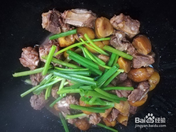 排骨焖板栗好吃的家常做法