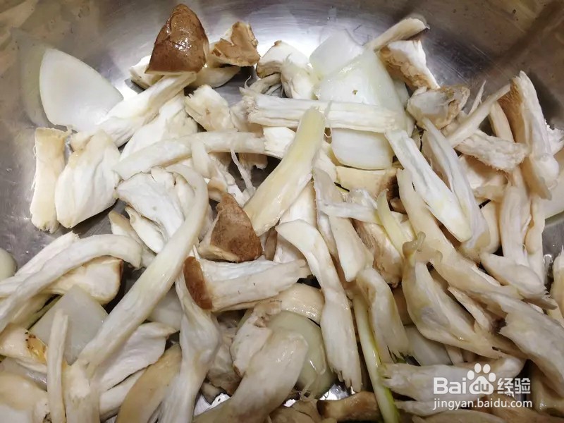 怎样做出家常菜系列之番茄杏鲍菇