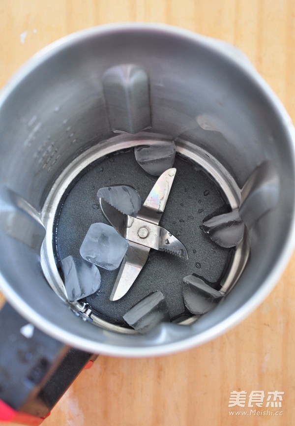 RIO双色雪顶鸡尾酒