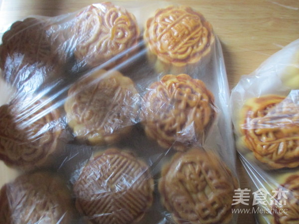 广式豆沙板栗月饼