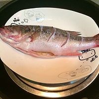 怎样制作清蒸鲈鱼