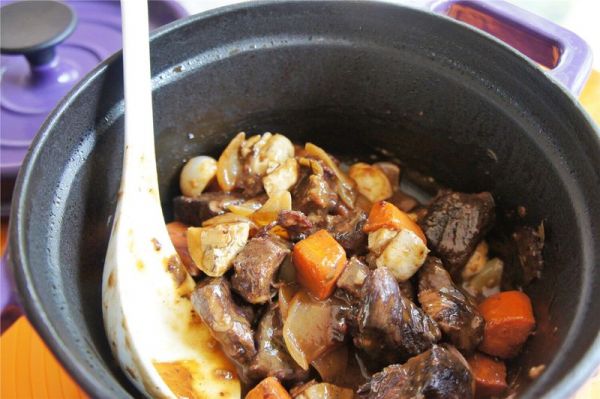 法式红酒炖牛肉