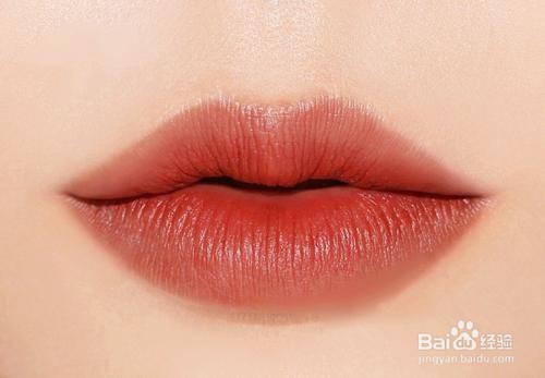 怎么涂口红不容易脱妆?