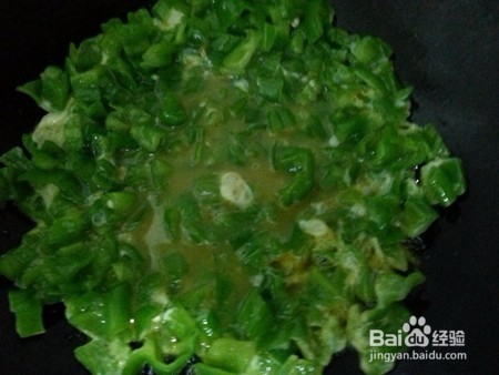 香煎青椒鸡蛋饼