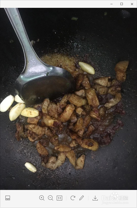 土豆烧五花肉的做法
