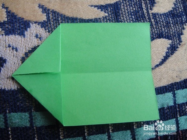 儿童简易折纸--第三种飞机折法