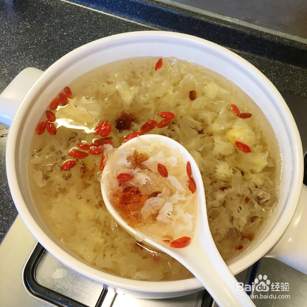 银耳桃胶桂花露怎么做？