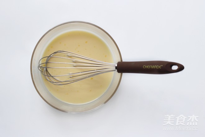 奶黄馅冰皮月饼