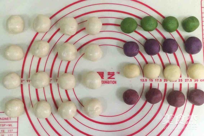 炫彩椰蓉开口酥