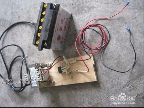 自制12v电瓶充电器