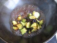 家常菜红烧茄子做法 红烧茄子怎么做好吃