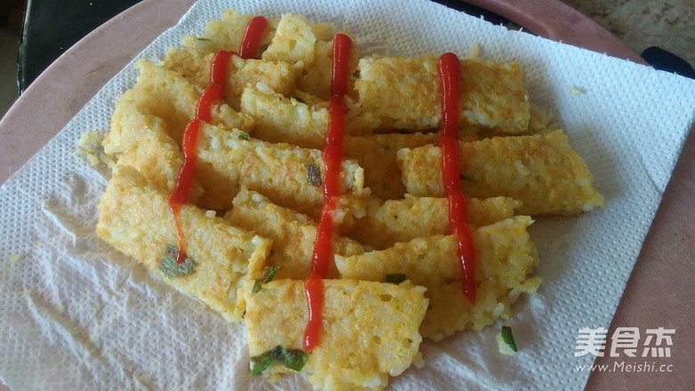 米饭鸡蛋饼的做法