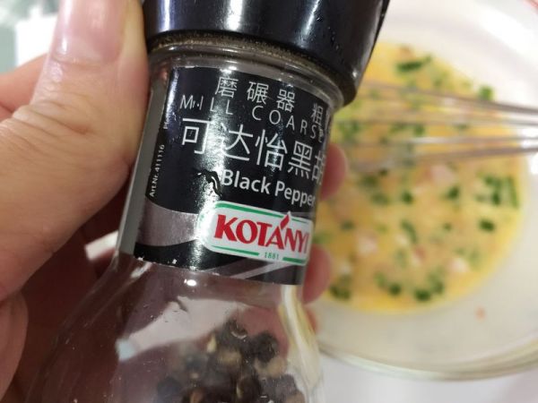 香葱培根鸡蛋饼