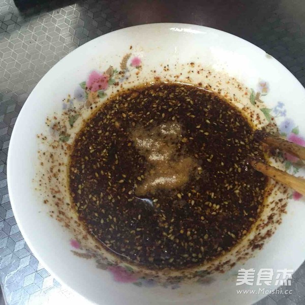 秘制辣椒油的做法