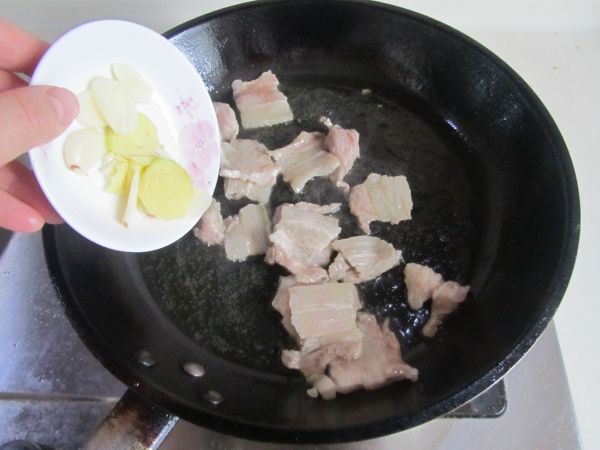 豆豉香辣杏鲍菇