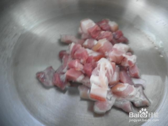 芋头烧肉的制作