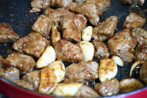 蒜子黑胡椒牛肉粒