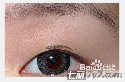 单眼皮MM如何画烟熏妆图解小烟熏眼妆的画法