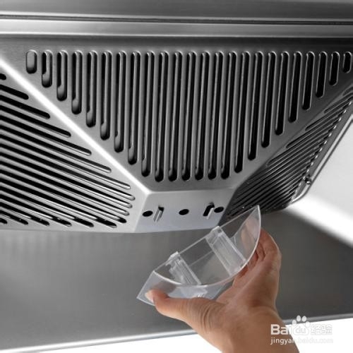 怎样清洗油烟机？