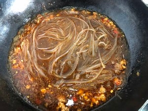 肉沫粉丝煲的做法