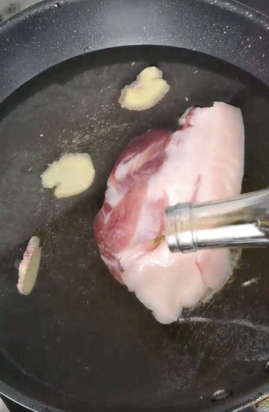 头菜回锅肉怎么做