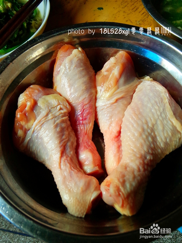 香辣菜:馒头炒鸡肉