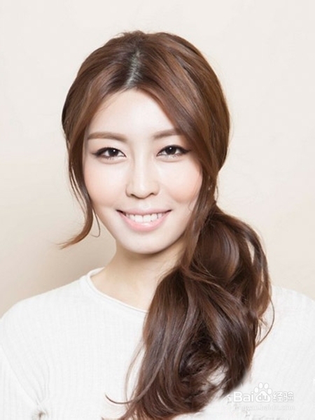 OL风新娘清新淡雅扎发