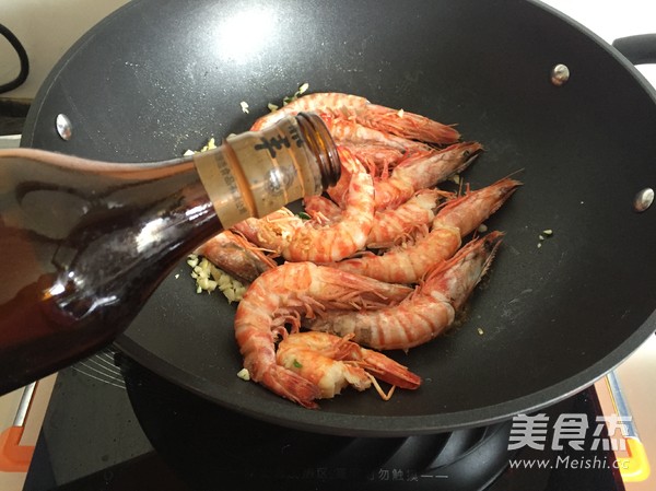 甜辣大虾焖春笋