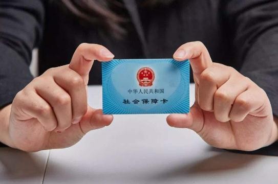 我在公司上班五年了,一直没买社保,该怎么处理