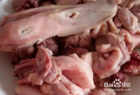 熬鸭汤怎样才能熬成白汤