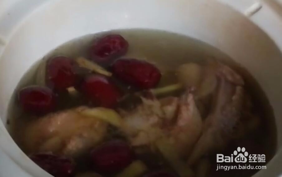 做一道简单的家常菜:炖鸡汤